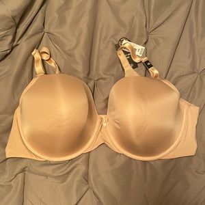 NWT Torrid 360° Back Smoothing Tshirt Bra